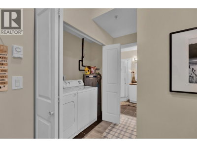 160 SHORELINE Circle | Port Moody British Columbia | Slide Image Twenty-eight