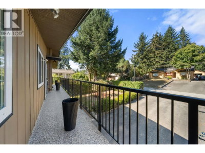 2763 VIOLET Street | North Vancouver British Columbia | Slide Image Sixteen