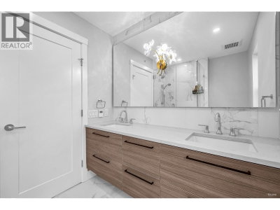 8888 SPIRES Road | Richmond British Columbia | Slide Image Thirteen