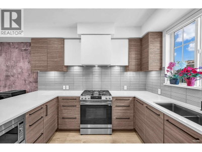 8888 SPIRES Road | Richmond British Columbia | Slide Image Seven