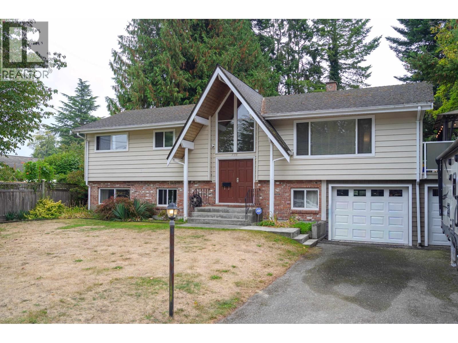 5378 4TH Avenue, Tsawwassen, British Columbia V4M 1G9