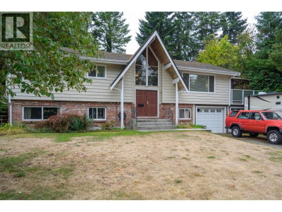 5378 4TH Avenue | Tsawwassen British Columbia | Slide Image Two
