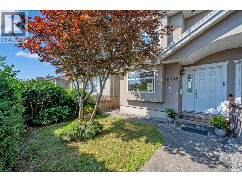 6925 MAIN Street Vancouver British Columbia, V5X 3H6 - 3 Bedrooms Condo For Sale