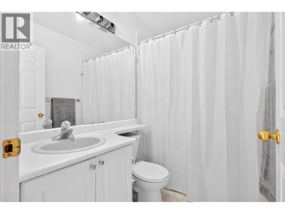 1685 PINETREE Way | Coquitlam British Columbia | Slide Image Thirty-eight