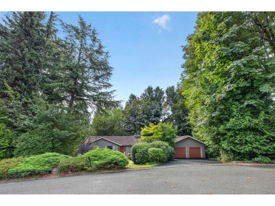 35312 MCKINLEY Place | Abbotsford British Columbia | Slide Image Three
