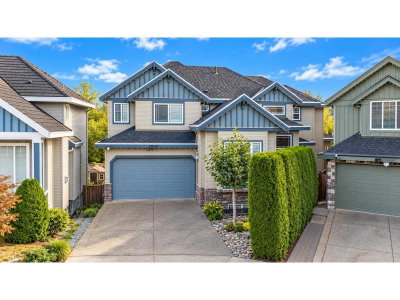 14570 67A Avenue | Surrey British Columbia | Slide Image Three