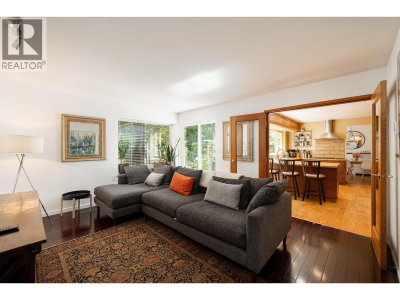 1529 WHITESAILS Drive | Bowen Island British Columbia | Slide Image Seven