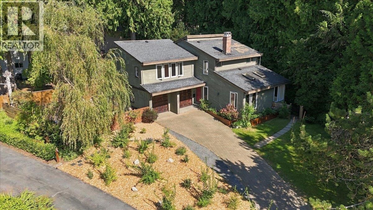4151 FIRCREST Place, North Vancouver, British Columbia V7K 3A2