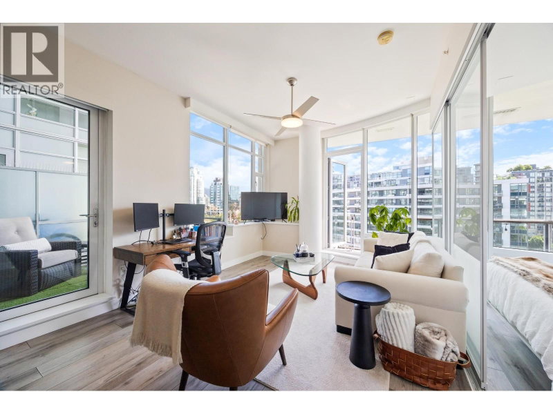 1633 ONTARIO Street Vancouver British Columbia, V5Y 0C2 - 1 Bedroom Waterfront Condo For Sale