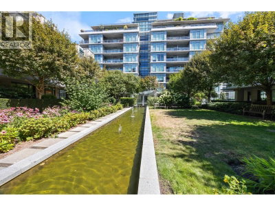 1633 ONTARIO Street | Vancouver British Columbia | Slide Image Seventeen