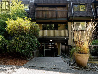2222 CAMBRIDGE Street | Vancouver British Columbia | Slide Image Twenty