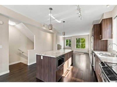 31032 WESTRIDGE Place | Abbotsford British Columbia | Slide Image Twelve