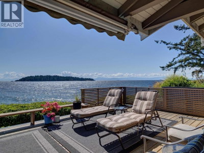 6577 SUNSHINE COAST Highway | Sechelt British Columbia | Slide Image Eleven