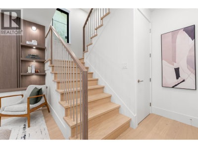 2735 ETON Street | Vancouver British Columbia | Slide Image Nine