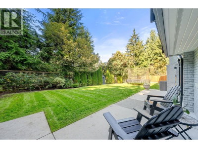 4505 LIONS Avenue | North Vancouver British Columbia | Slide Image Thirty-one