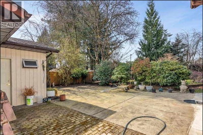 20932 CAMWOOD Avenue | Maple Ridge British Columbia | Slide Image Twenty-four