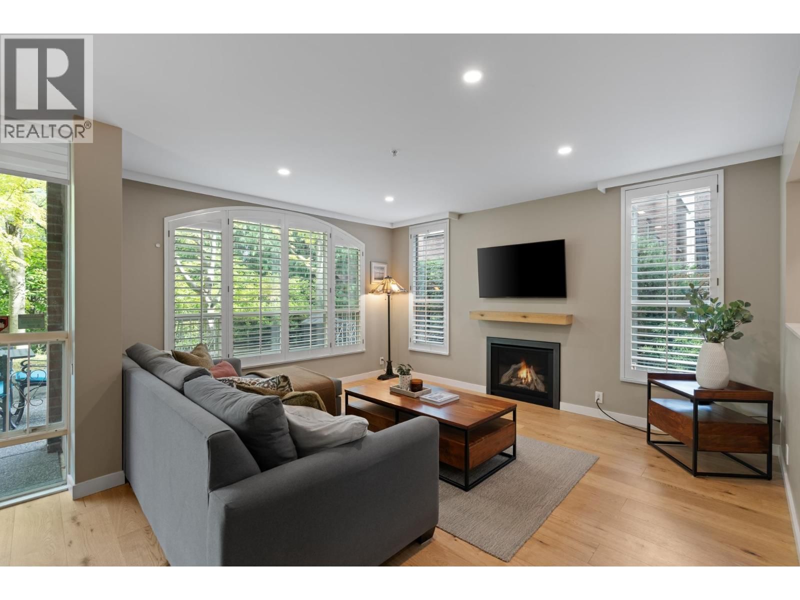 1111 HARO Street, Vancouver, British Columbia V6E 1E3