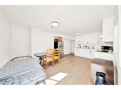 12712 113A Avenue | Surrey British Columbia | Slide Image Nineteen