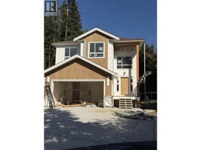 3337 WILLERTON Court | Coquitlam British Columbia | Slide Image One