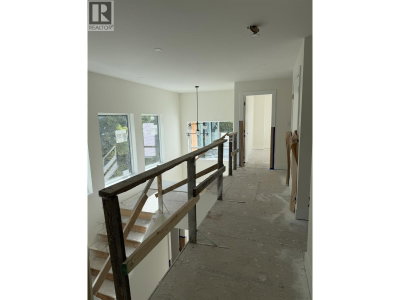 3337 WILLERTON Court | Coquitlam British Columbia | Slide Image Five