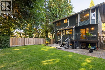 2102 KIRKSTONE Place | North Vancouver British Columbia | Slide Image Thirty-five