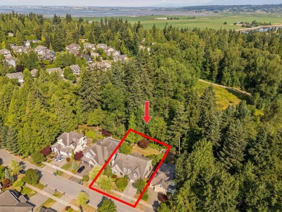 14185 33 Avenue | Surrey British Columbia | Slide Image Forty