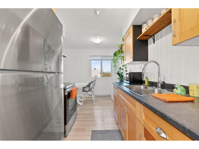 2211 CLEARBROOK Road | Abbotsford British Columbia | Slide Image Six