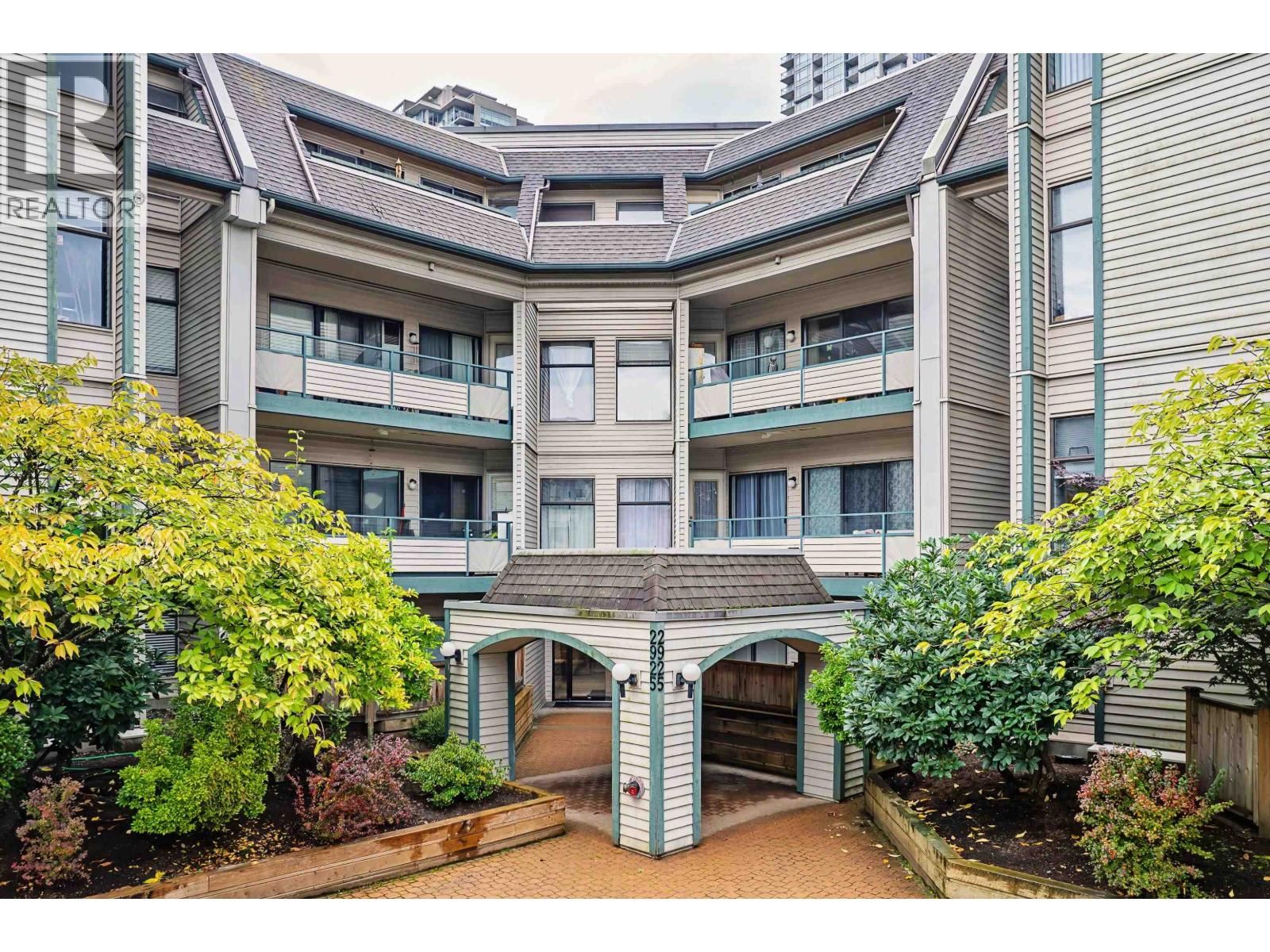 2925 GLEN Drive, Coquitlam, British Columbia V3B 7H9