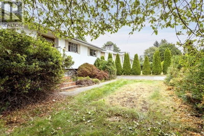 711 MORRISON Avenue | Coquitlam British Columbia | Slide Image Two