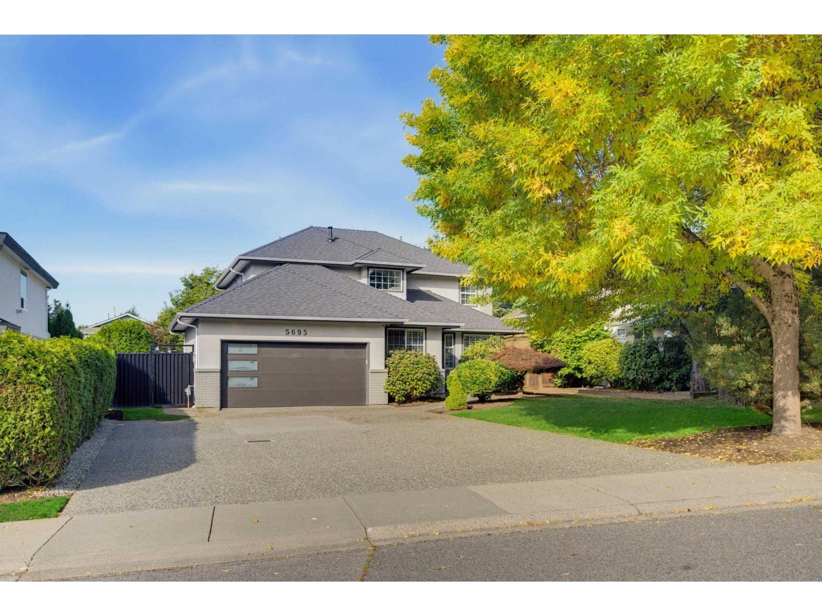 5695 185 Street, Surrey, British Columbia V3S 7T1