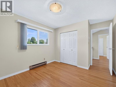 8251 COLDFALL Court | Richmond British Columbia | Slide Image Twenty-nine