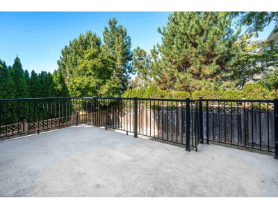 17863 71A Avenue | Surrey British Columbia | Slide Image Thirty-seven