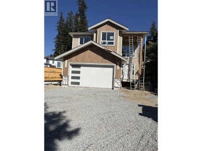 3335 WILLERTON Court | Coquitlam British Columbia | Slide Image Two