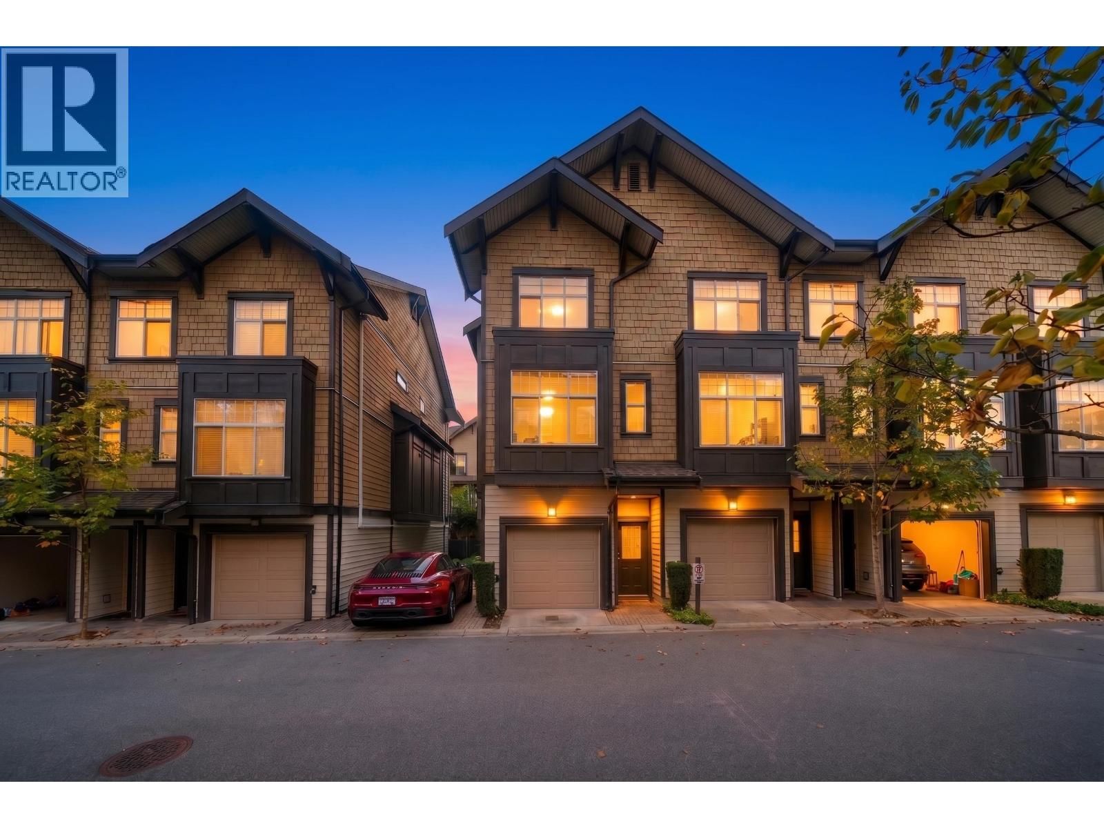 6088 BERESFORD Street, Burnaby, British Columbia V5J 0G2