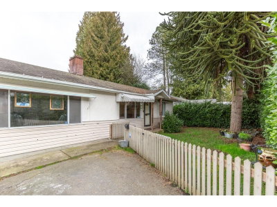 13221 112B Avenue | Surrey British Columbia | Slide Image Two