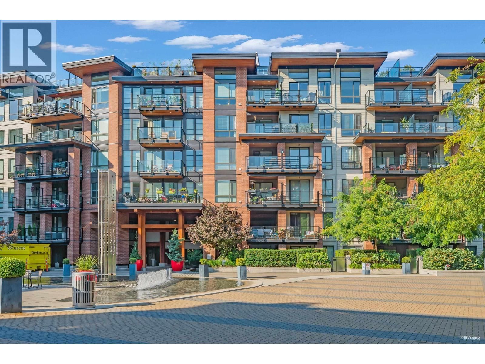 723 3RD Street, North Vancouver, British Columbia V7M 0E4