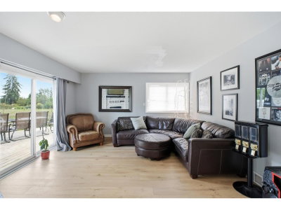 23788 72 Avenue | Langley British Columbia | Slide Image Twelve
