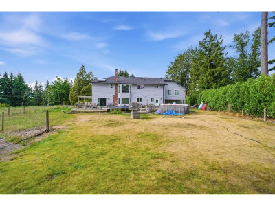 23788 72 Avenue | Langley British Columbia | Slide Image Twenty