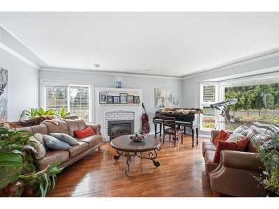 23788 72 Avenue | Langley British Columbia | Slide Image Six