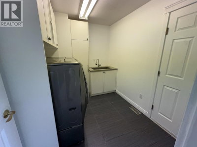12150 CHESTNUT Crescent | Pitt Meadows British Columbia | Slide Image Nine