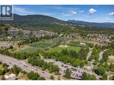 1242 TOWN CENTRE Boulevard | Coquitlam British Columbia | Slide Image Thirty-three