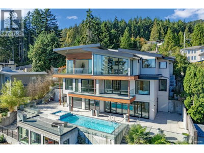 535 CRAIGMOHR Drive | West Vancouver British Columbia | Slide Image One