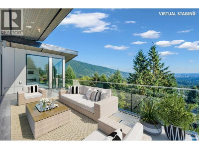 535 CRAIGMOHR Drive | West Vancouver British Columbia | Slide Image Eight