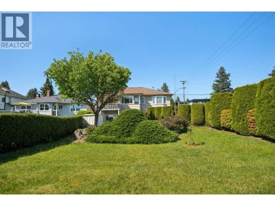 657 KEITH Road | North Vancouver British Columbia | Slide Image Twenty-seven