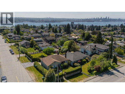 657 KEITH Road | North Vancouver British Columbia | Slide Image Thirty-one