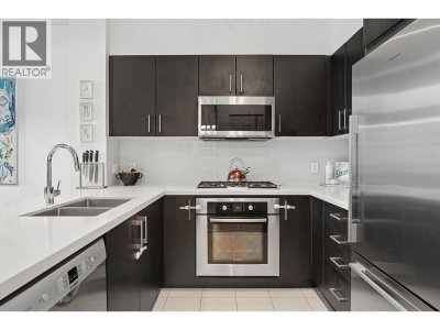 3163 RIVERWALK Avenue | Vancouver British Columbia | Slide Image Twelve