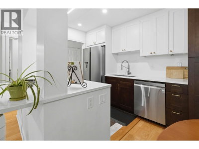 1422 3RD Avenue | Vancouver British Columbia | Slide Image Four