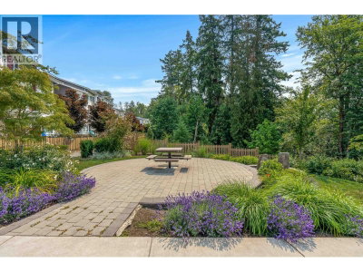 24108 104 Avenue | Maple Ridge British Columbia | Slide Image Thirty-two