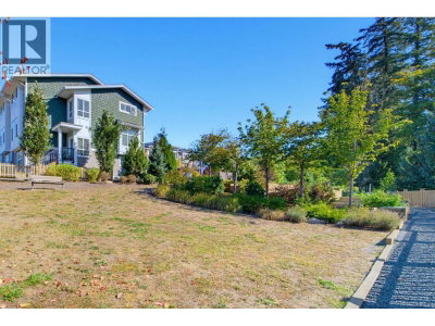 24108 104 Avenue | Maple Ridge British Columbia | Slide Image Thirty-six