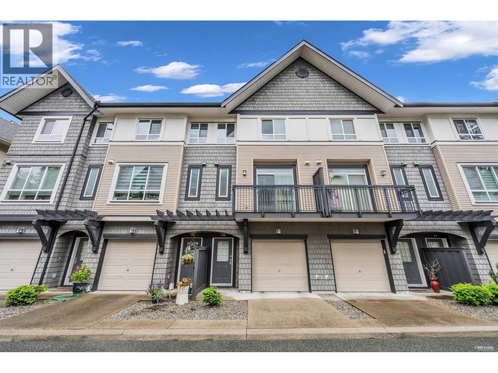 1305 SOBALL Street, Coquitlam, British Columbia V3E 0E8